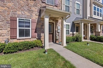 537 Willow Bend Dr in Glen Burnie, MD - Building Photo - Building Photo