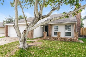 3534 Duncaster Dr in Missouri City, TX - Building Photo - Building Photo