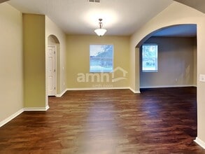 3124 Shady Lily Ln in Land O Lakes, FL - Building Photo - Building Photo