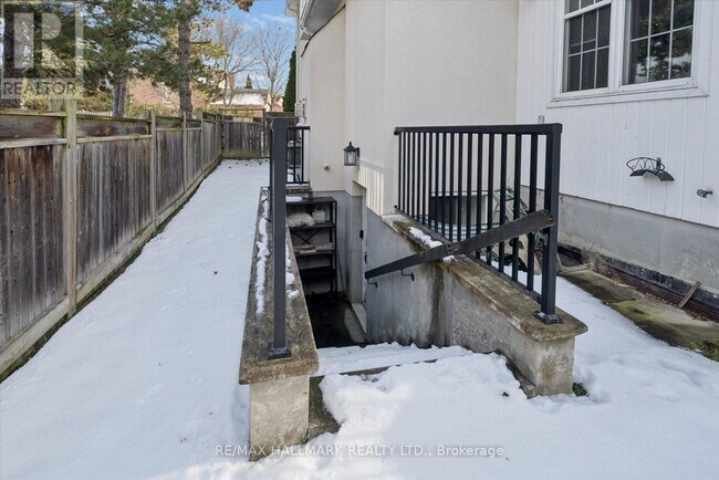 312 Main St Unionville in Markham, ON - Building Photo - Building Photo