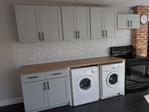 25 Noyes Ave, Unit 2 in Pawcatuck, CT - Building Photo - Building Photo