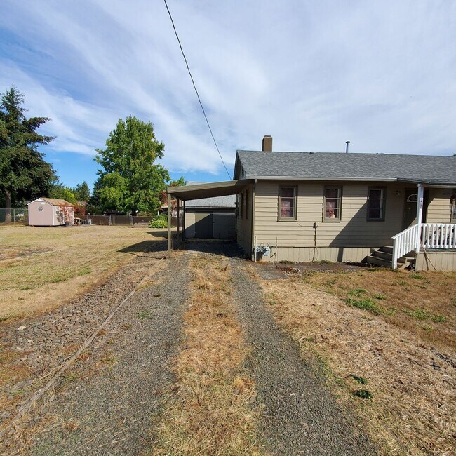 property at 625 Templeton St