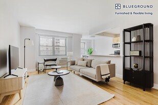 50 W 97th St in New York, NY - Building Photo
