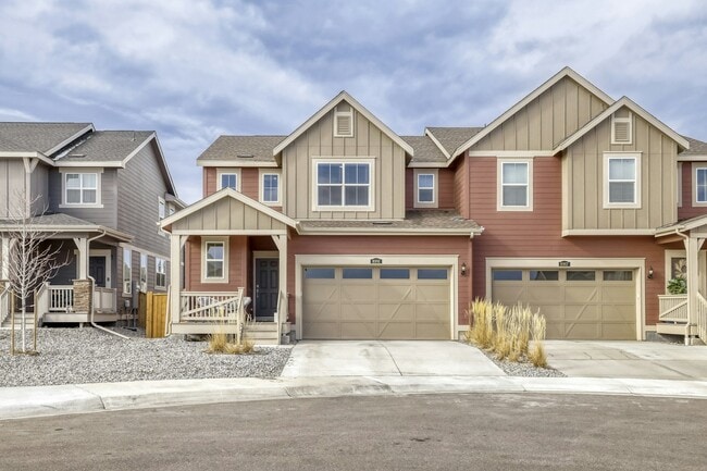 8991 Hightower St in Parker, CO - Foto de edificio - Building Photo