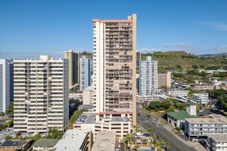 Wilder at Piikoi in Honolulu, HI - Building Photo - Building Photo