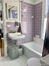 143-145 Orchard St Unit #4, Unit #4 in Somerville, MA - Building Photo - Building Photo