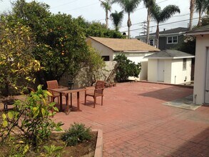 2900 Palm Ave in Manhattan Beach, CA - Building Photo - Building Photo