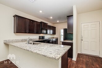 105 Pettigrew Ct in Jarrell, TX - Building Photo - Building Photo