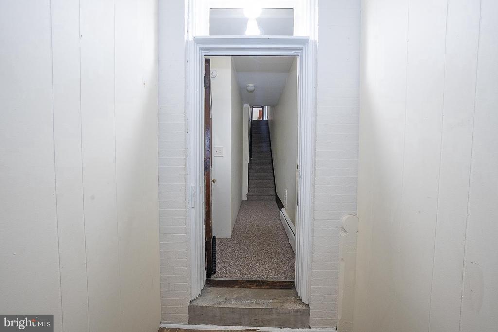 324 4th Ave in Phoenixville, PA - Building Photo