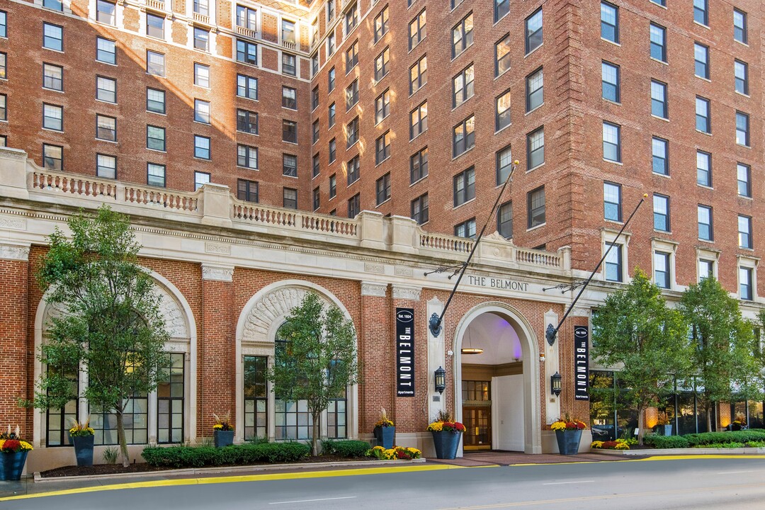 The Belmont by Reside in Chicago, IL - Foto de edificio