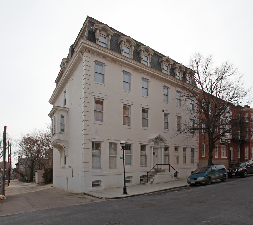 339 Bloom St in Baltimore, MD - Building Photo