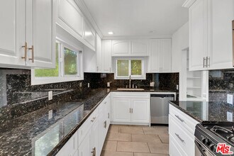 1906 Veteran Ave in Los Angeles, CA - Building Photo - Building Photo