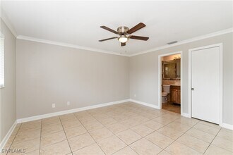 1023 SE 17th Ave in Cape Coral, FL - Building Photo - Building Photo