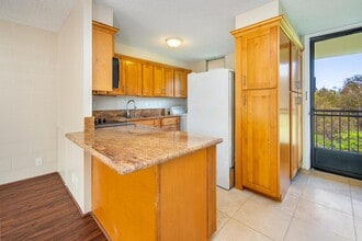 95-269-269 Waikalani Dr in Mililani, HI - Foto de edificio - Building Photo
