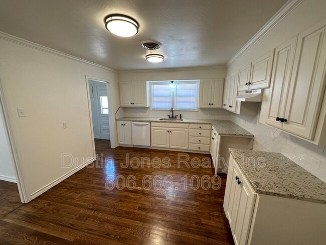 4414 39th St in Lubbock, TX - Building Photo - Building Photo