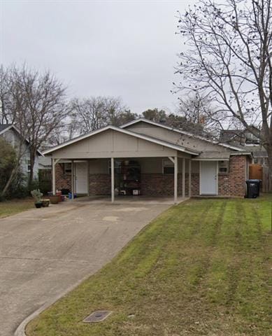 property at 4919 Lovell Ave