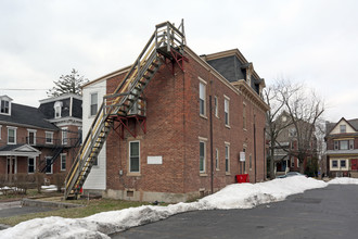 70 N Franklin St in Pottstown, PA - Building Photo - Building Photo