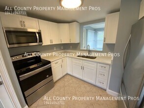 5425 San Jose Dr in Sarasota, FL - Building Photo - Building Photo