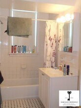 20 John St, Unit 20A in Brookline, MA - Building Photo - Building Photo