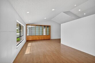 9721 Majestic Way in Boynton Beach, FL - Building Photo - Building Photo