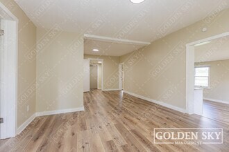 1704 W 15th St in Muncie, IN - Foto de edificio - Building Photo