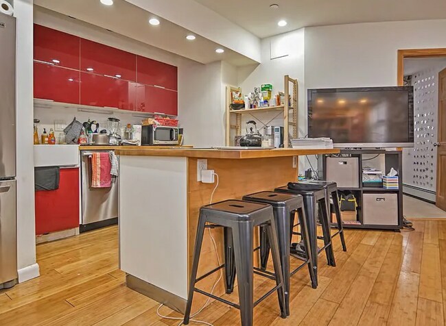 23 Saint Stephen St, Unit 1 in Boston, MA - Building Photo - Building Photo