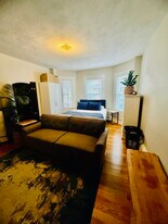 48 Cook St, Unit 1 in Newton, MA - Building Photo