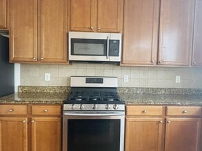 1150 Brookhill Way in Cary, NC - Building Photo - Building Photo