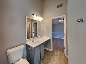 2307 Glencairn Ln SW in Marietta, GA - Building Photo - Building Photo
