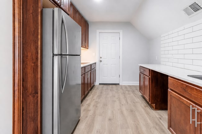 6337 W Patterson Ave, Unit 2 in Chicago, IL - Building Photo - Building Photo