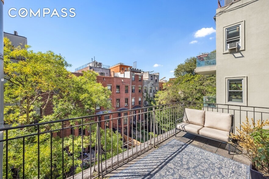 132 W 123rd St, Unit 3 in New York, NY - Foto de edificio