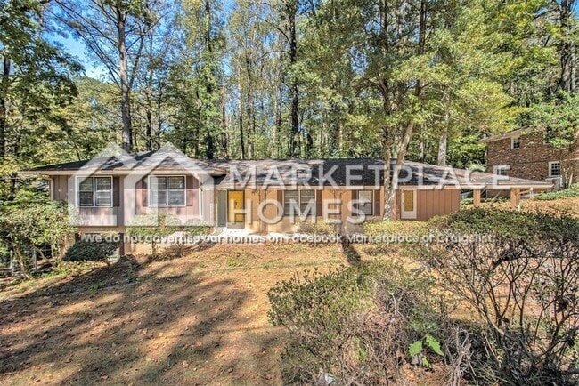 2542 Melinda Dr NE in Atlanta, GA - Building Photo - Building Photo