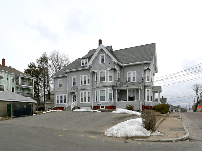 173 Spring St in Brockton, MA - Foto de edificio - Building Photo