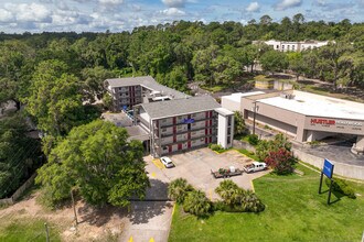 Loyalty Inn in Tallahassee, FL - Building Photo - Building Photo