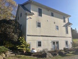 113 VT-15 in Jericho, VT - Foto de edificio - Building Photo