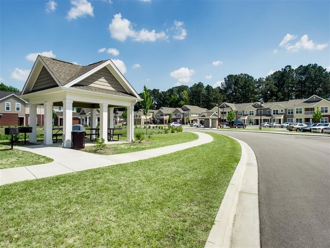 Winslow Pointe in Greenville, NC - Building Photo - Building Photo