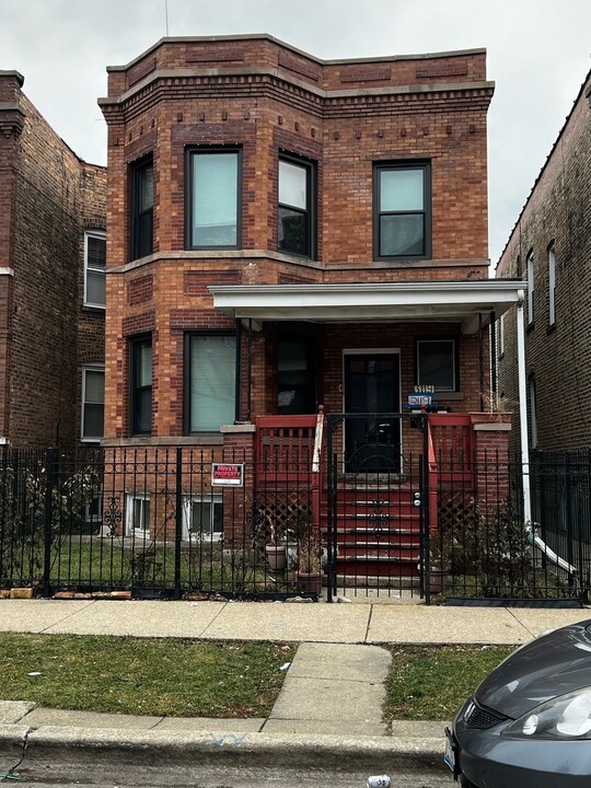 3119 N Ridgeway Ave in Chicago, IL - Building Photo