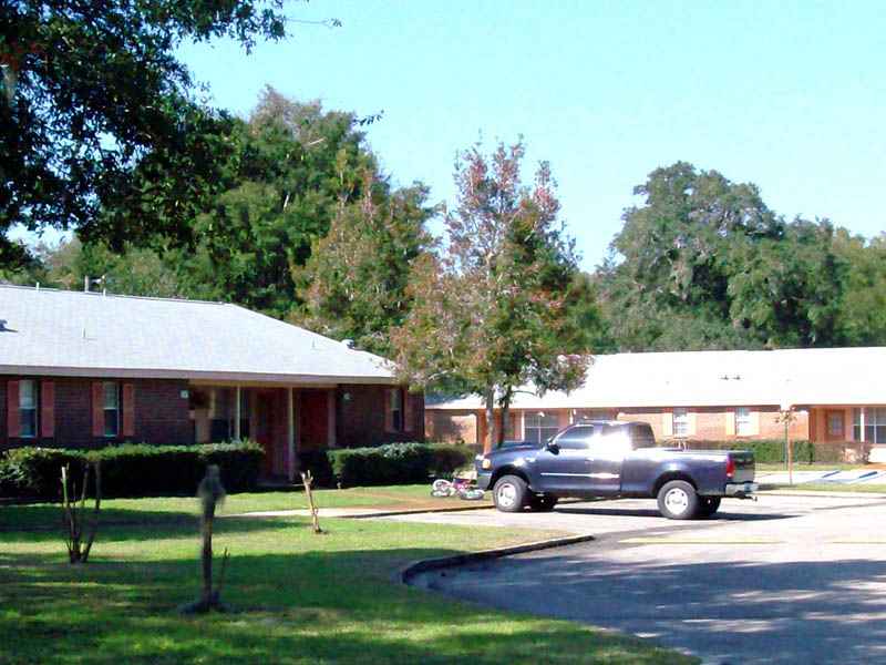 Trenton Apartments I in Trenton, FL - Building Photo