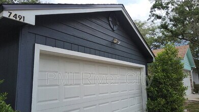 7491 Countryman Ln in Jacksonville, FL - Building Photo - Building Photo
