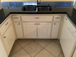 4481 NW 1st Terrace in Pompano Beach, FL - Building Photo - Building Photo