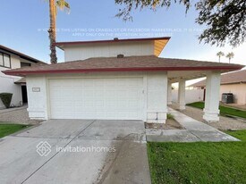 10037 W Montecito Ave in Phoenix, AZ - Building Photo