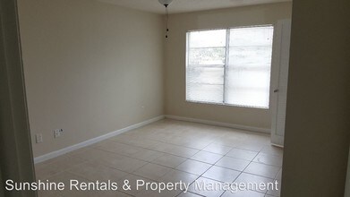 3815 SE 15th Pl in Cape Coral, FL - Building Photo - Building Photo