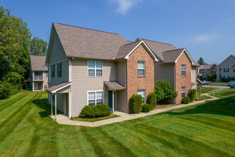 Tiffany Lakes in Columbus, OH - Foto de edificio - Building Photo