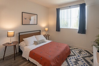 Monte Vista Apartments in Tujunga, CA - Building Photo - Interior Photo