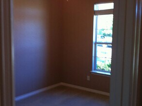 2217 Summer Brook Dr in Weatherford, TX - Building Photo - Building Photo