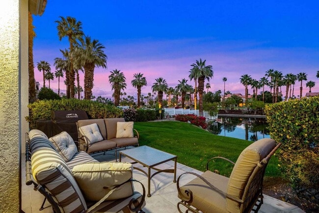 55438 Firestone in La Quinta, CA - Building Photo - Building Photo