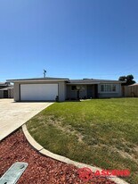 4601 Monitor St in Bakersfield, CA - Building Photo