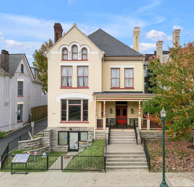 property at 275 S Limestone