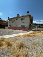 485 North Cir in Las Vegas, NV - Building Photo - Building Photo