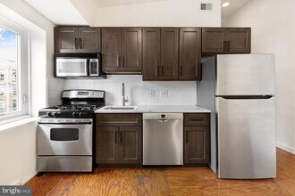 1301 N 6th St in Philadelphia, PA - Building Photo - Building Photo